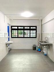 Ang Mo Kio Avenue 10 (D20), Retail #451118961